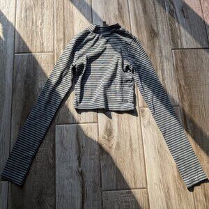 Pacific Republic Women’s Striped Crop Top Long Sleeve Mock Neck Gray Black S